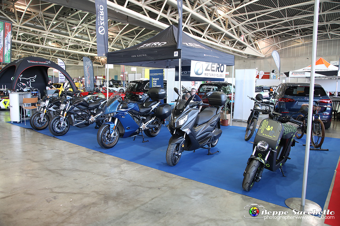 VBS_0758 - Automotoretrò e Automotoracing 2022.jpg